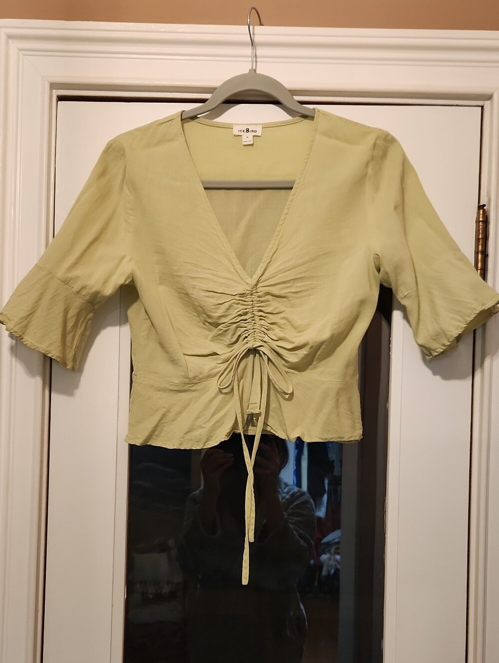 IceBird Light Green Ruched V-Neck Tie-Front Blouse Hardly Worn Linen Material